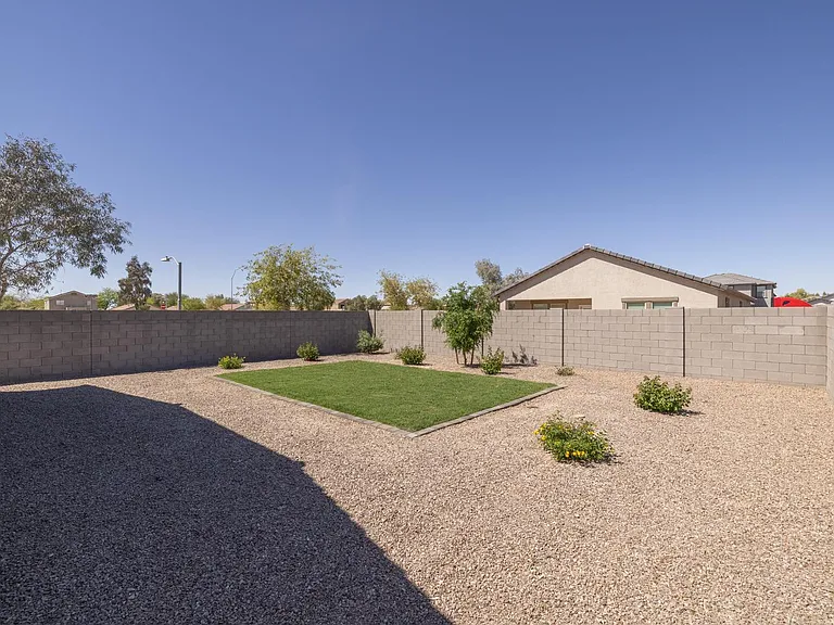 36354 W San Clemente Ave — Photo 26