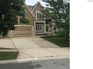 20817 W 93rd Ter, Lenexa, KS 66220