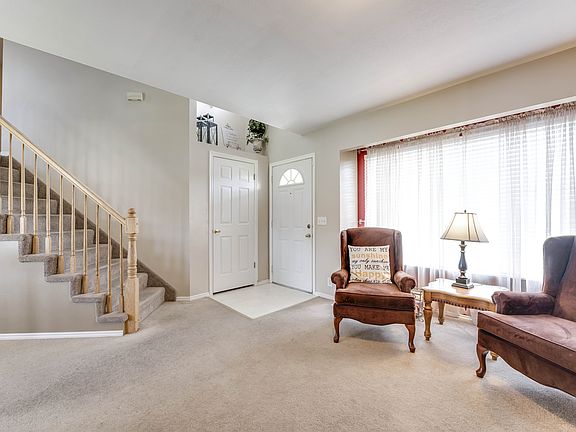 5th image of 3144 W Elmwood Dr