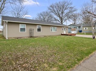 104 2nd Street Ct, Donahue, IA 52746