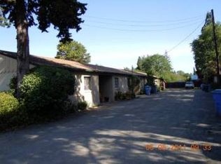 560 Talmage Rd APT I, Ukiah, CA 95482