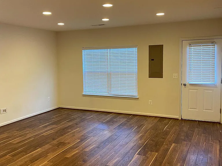 104 Brasstown Loop — Photo 3