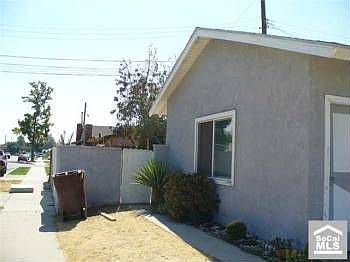 2nd image of 1336 E Balsam Ave