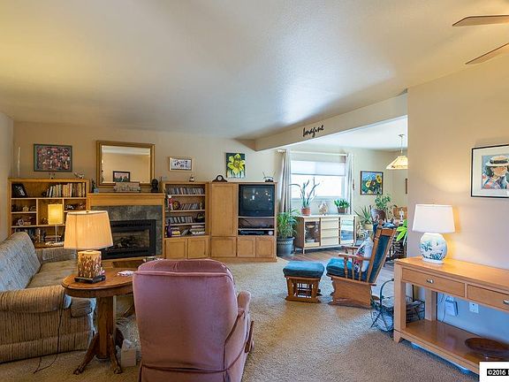 3rd image of 1273 Kingston Way