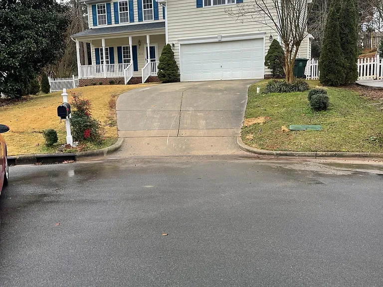 Tecumseh Ct — Photo 2