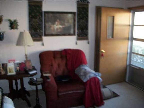 5th image of 109 N Washington St APT 2