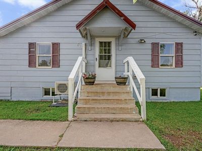 611 2nd St, Nisland, SD, 57762
