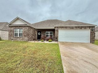 2095 Matthews Meadows Ln, Conway, AR 72032