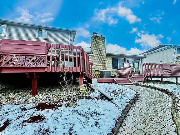 5th image of 37180 Fox Glen Ct