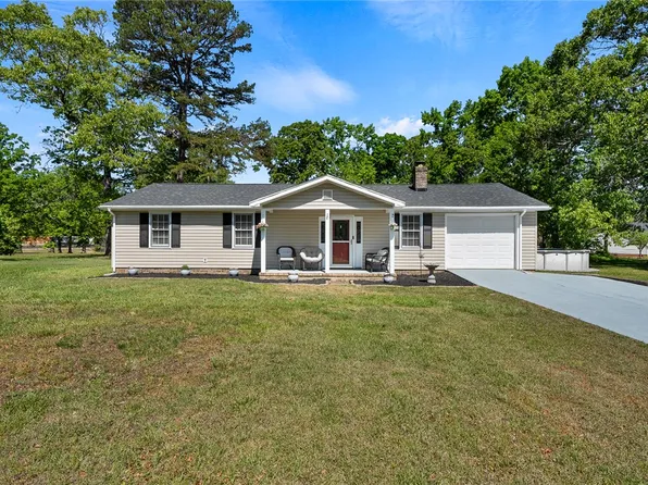 109 Ellison Cir, Belton, SC 29627