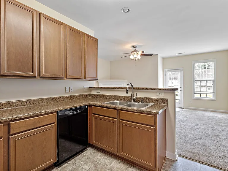 3240 Warm Springs Ln — Photo 4