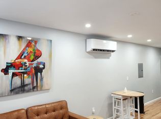 5939 N Warnock St #1, Philadelphia, PA 19141