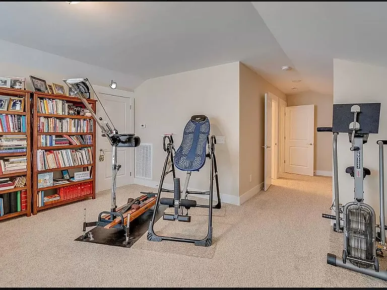 4105 Gracious Dr — Photo 17