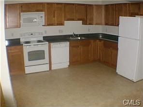 2nd image of 23 Scuppo Rd APT 2-8
