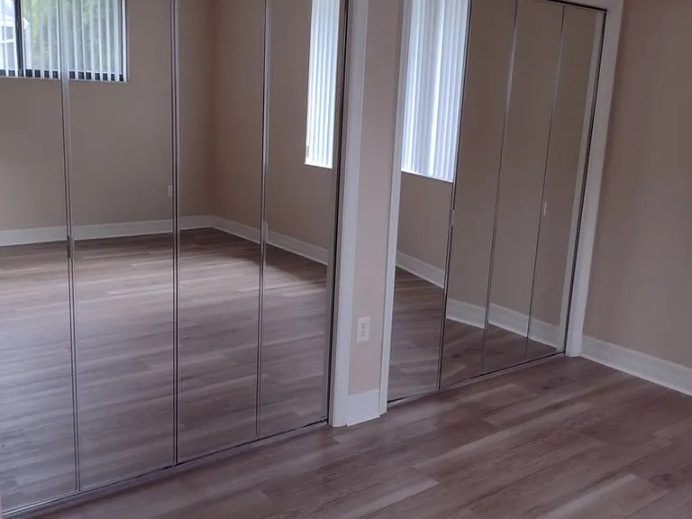 592 Dowling Cir — Photo 18