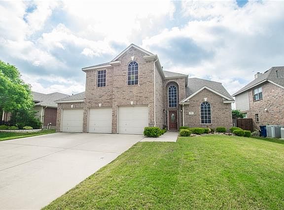 2nd image of 1720 Glen Aerie Ln