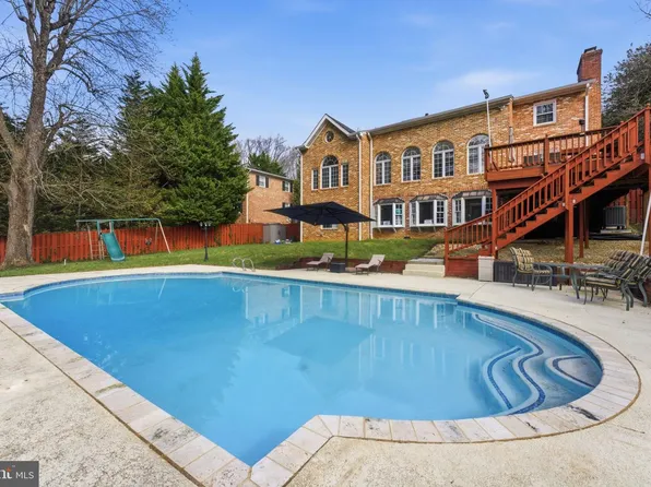 7327 Westerly Ln, Mc Lean, VA 22101