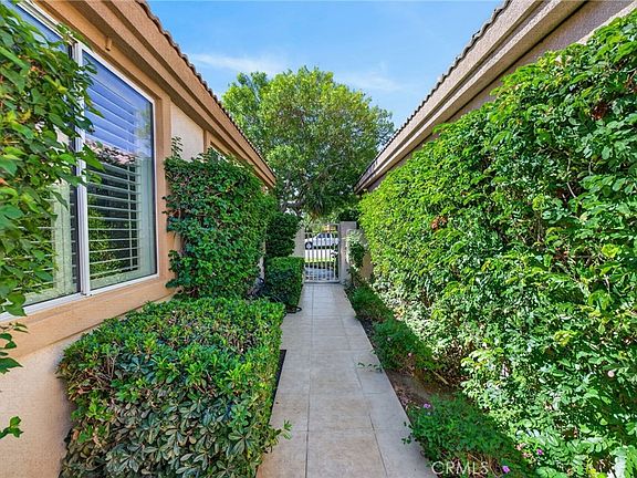 3rd image of 67556 S Laguna Dr