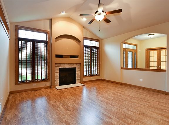 3rd image of 12523 Whisper Creek Ct