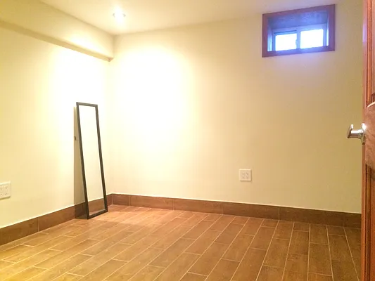 Rented by East Williamsburg Realty Inc | media 76