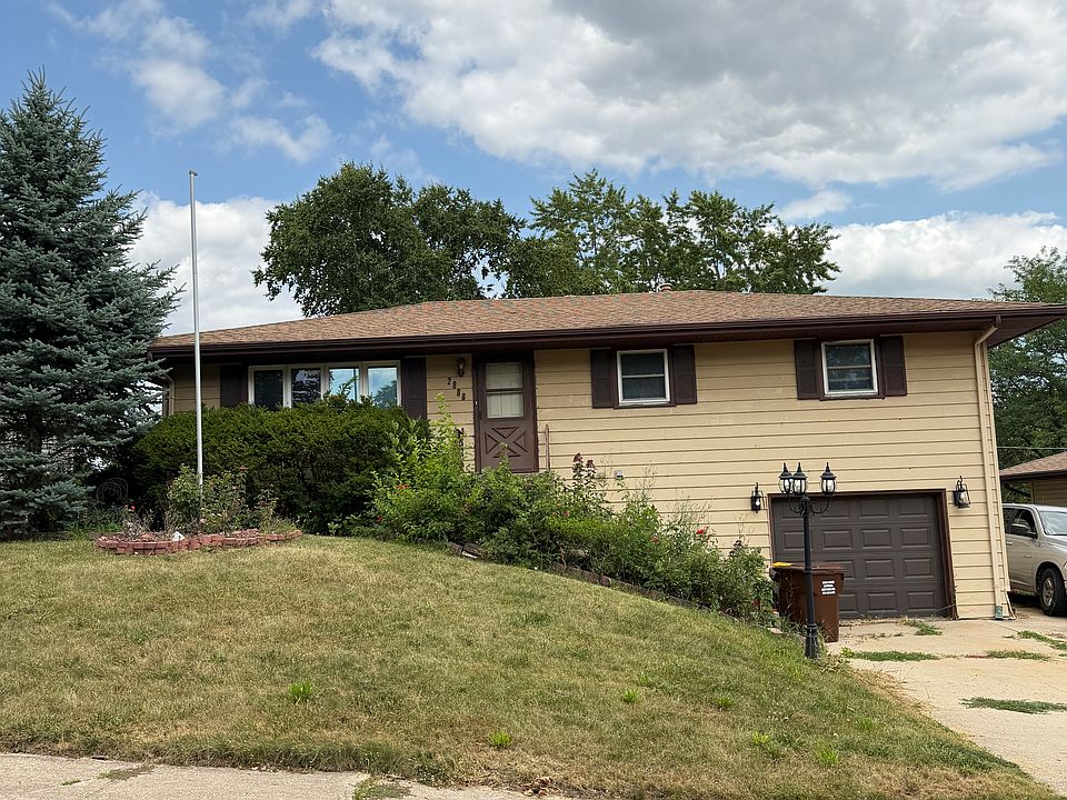 1st image of 2906 Concordia Dr
