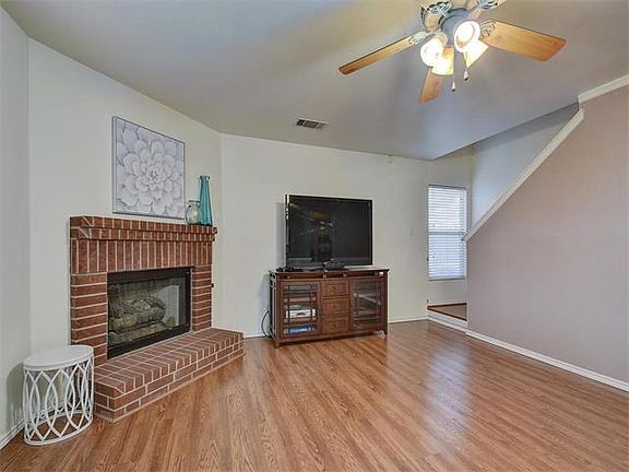3rd image of 1030 Brutus Dr