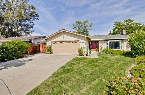 1st image of 4748 Bordwell Dr