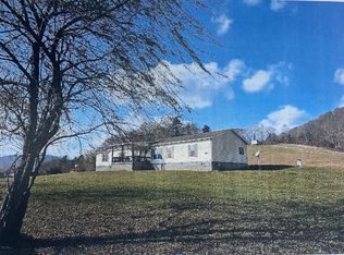 2560 Brush Creek Falls Rd, Princeton, WV 24740