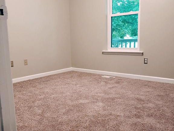 5th image of 2610 Riverstone Dr