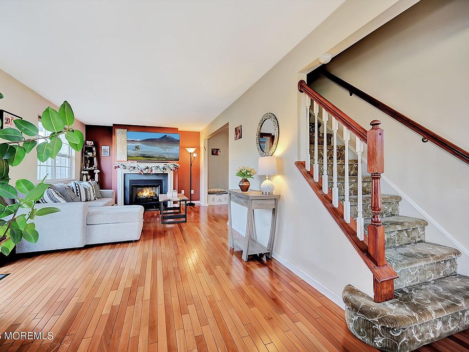 2902 Kapalua Court, Freehold, NJ 07728 | Zillow