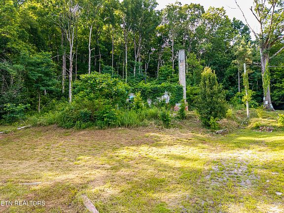 3rd image of 197 County Road 468