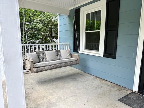 4th image of 1134 Arant St