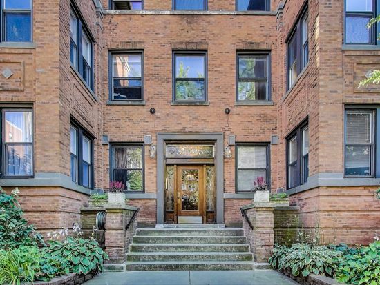 845 W Ainslie St APT 2W, Chicago, IL 60640