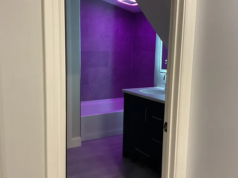 72 Florence St #2 — Photo 8