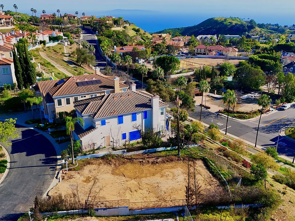 1st image of 1502 Paseo De Oro