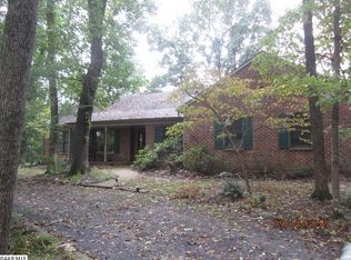 72 Rolling Green Dr, Staunton, VA 24401