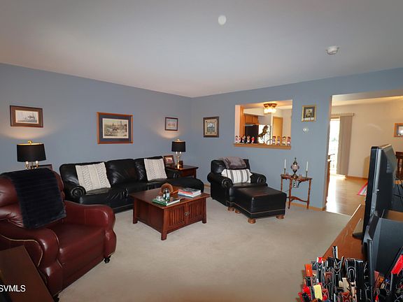 2nd image of 58 Sandra Lee Blvd
