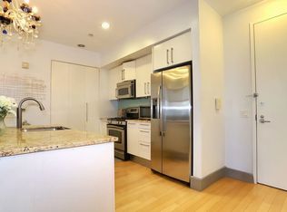4 Beacon Way, Jersey City, NJ 07304