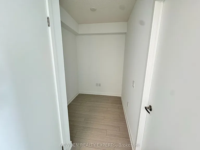 4010 Eglinton Ave W #1201 — Photo 7