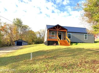 2840 Spruce Hill Rd, Louisville, TN 37777