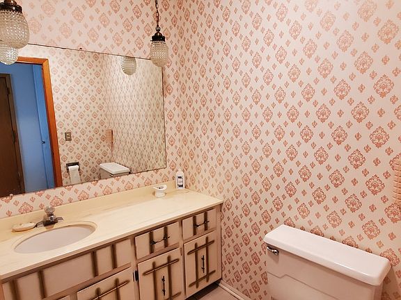 5th image of 7227 W Higgins Ave Unit 306