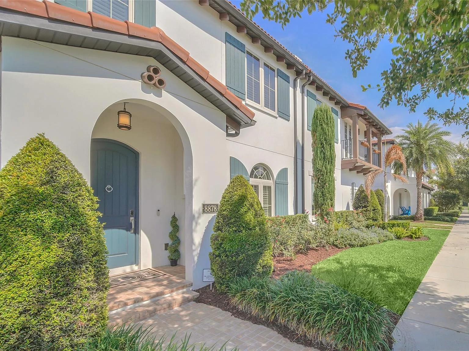 4 bed, 3.5 bath, 2581 sqft, $3,900 — Photo 4