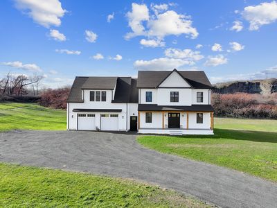 358 Totoket Road, North Branford, CT, 06471