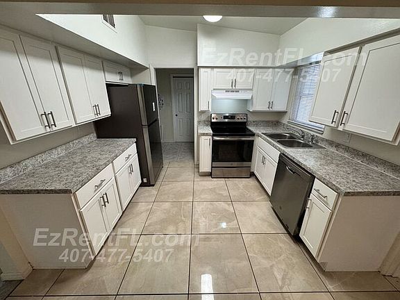 5th image of 6132 Oakcrest Cir