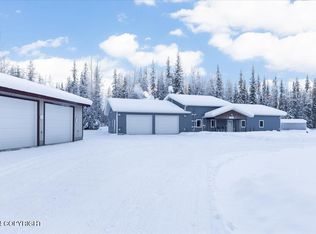 3193 Repp Rd, North Pole, AK 99705