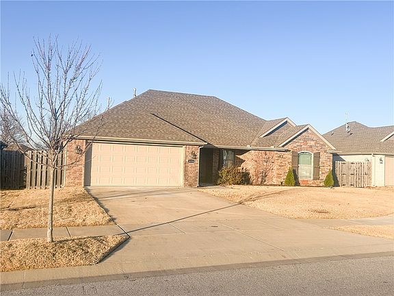 3rd image of 4224 W Anthem Dr