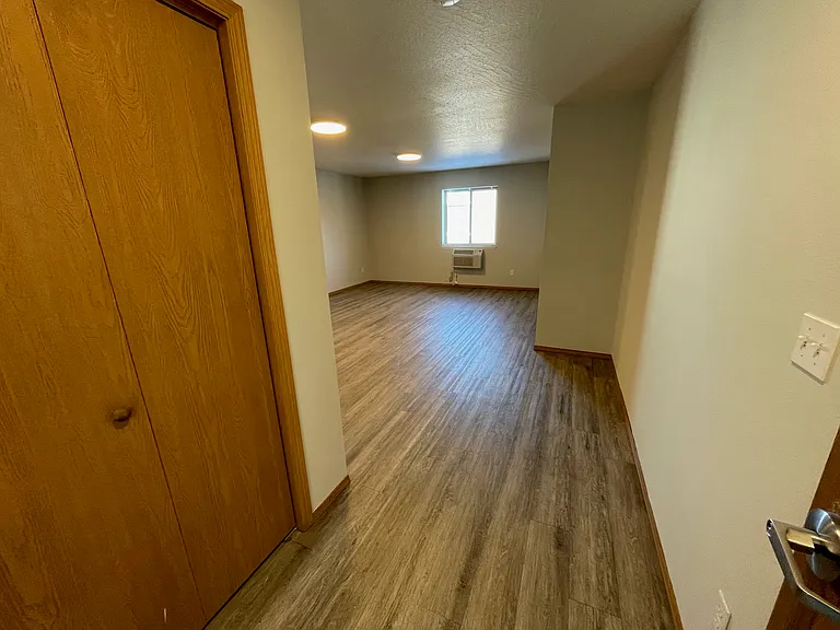 810 Mandeville Ln #1 — Photo 10