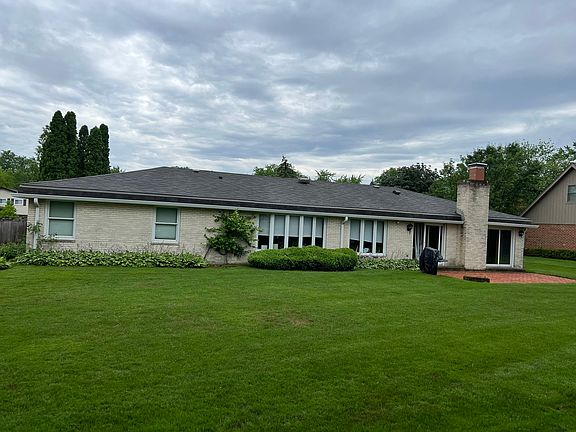 4th image of 3510 River Falls Dr