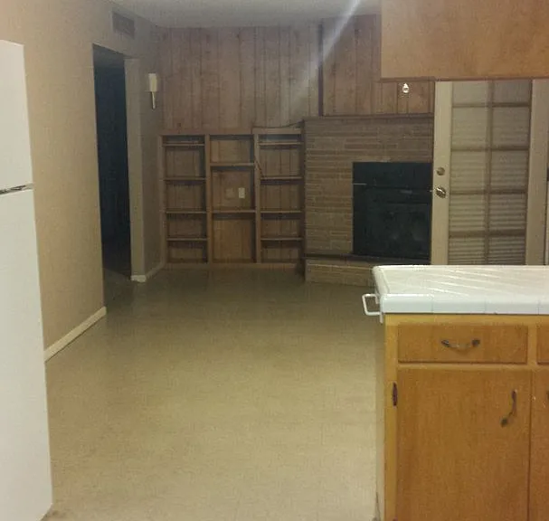 11586 S Smith Ave — Photo 8