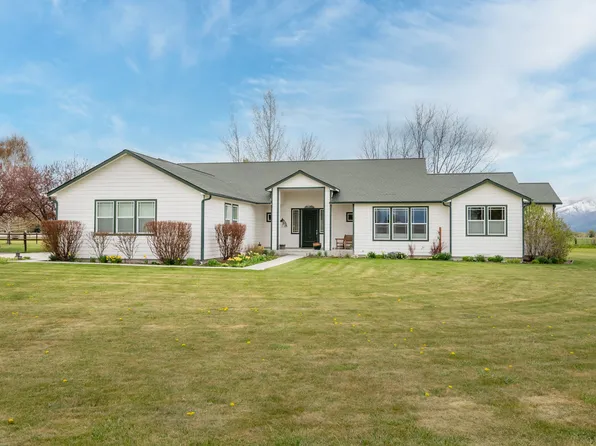 1161 Weeping Willow Way, Corvallis, MT 59828